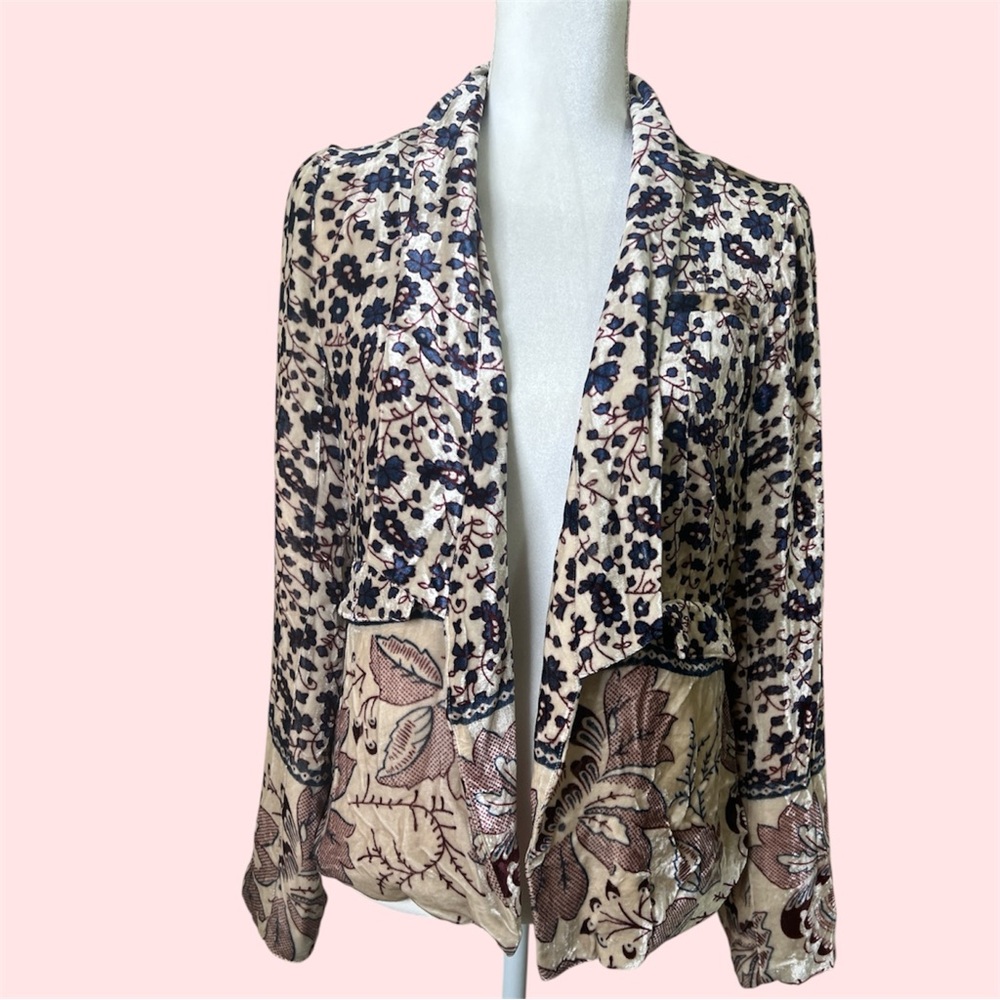 Chaser Velvet Cream and Black Floral Blazer